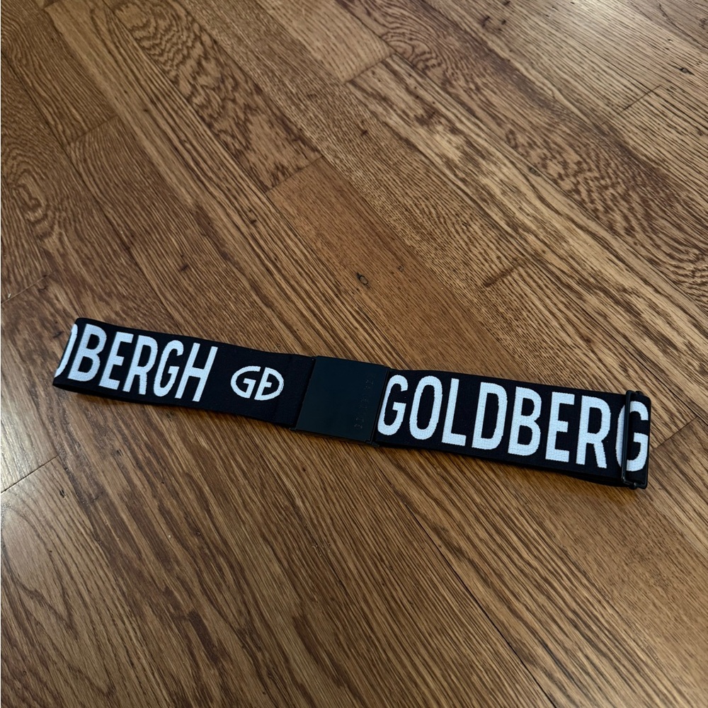 Goldbergh Black and White Belt